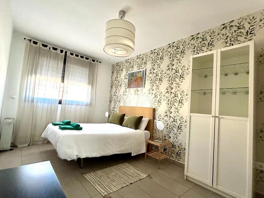 Hispalis Gran Plaza Севиля Екстериор снимка